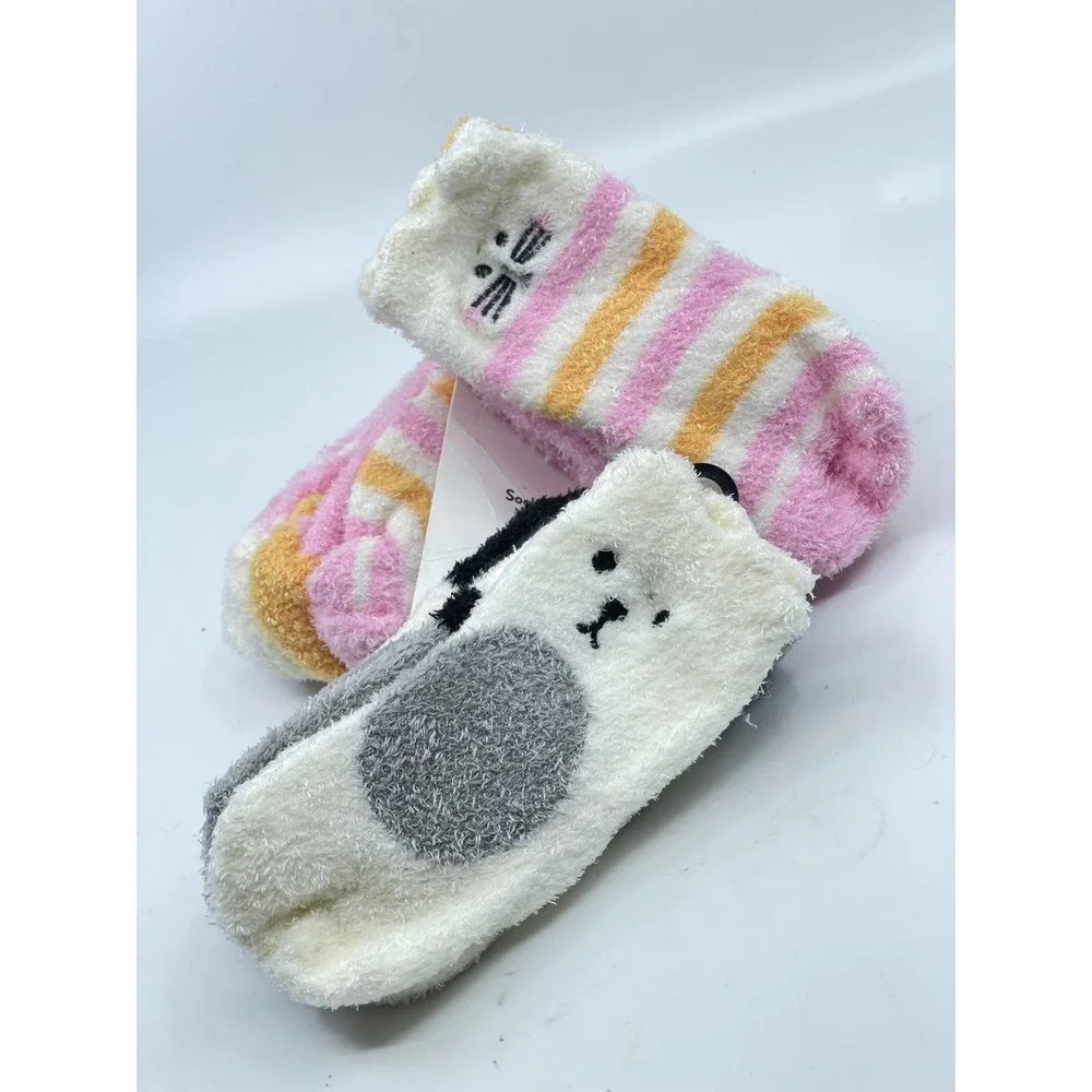 Bundle of (9) NEW NWT Nordstrom Baby Butter Newborn Socks Sze 0-3 Months SOFT! - Picture 8 of 10